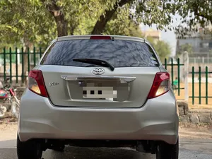 Toyota Vitz F Smile Edition 1.0 2012 for Sale