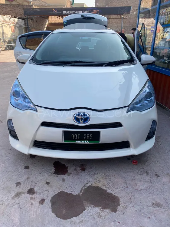 Toyota Aqua 2014 for Sale in Peshawar Image-1