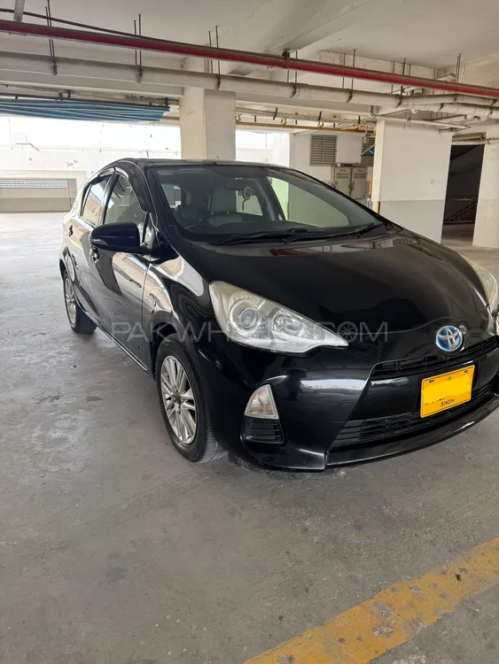 Toyota Aqua 2013 for Sale in Karachi Image-1