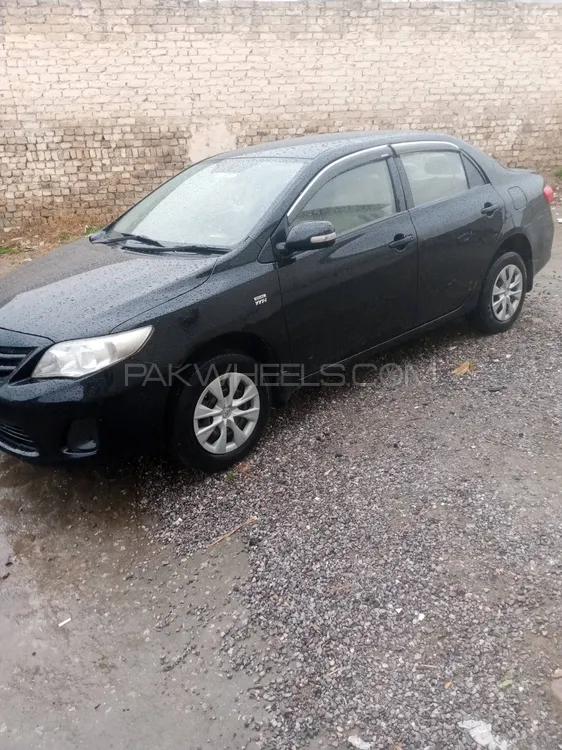Toyota Corolla 2013 for Sale in Taxila Image-1