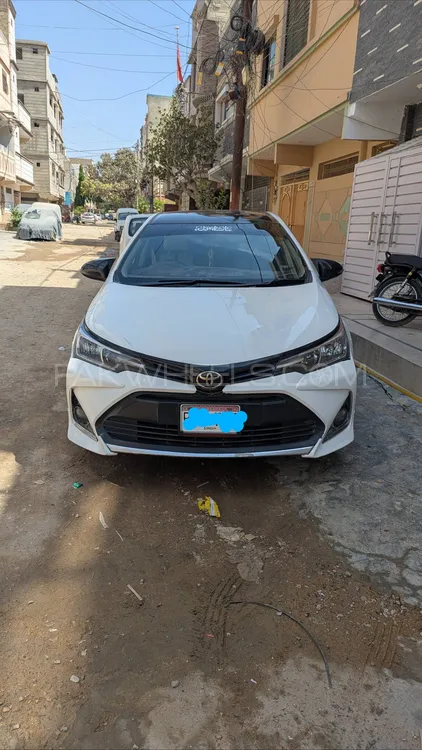 Toyota Corolla 2016 for Sale in Karachi Image-1