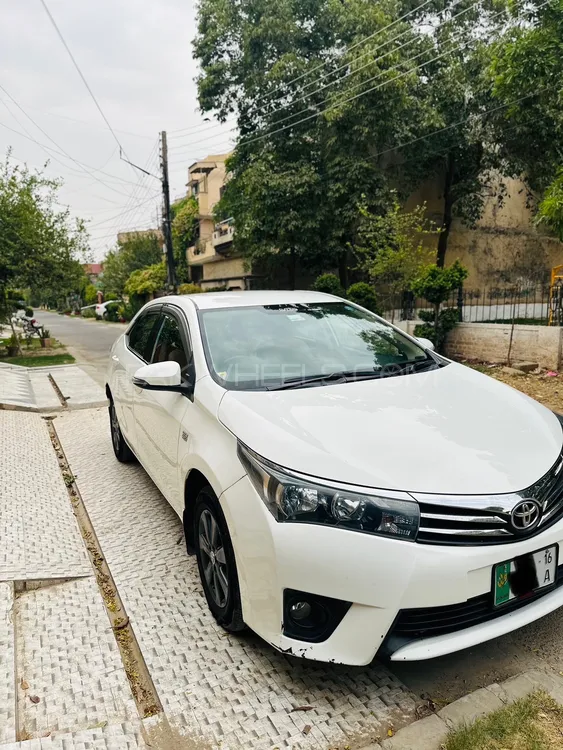 Toyota Corolla 2016 for Sale in Lahore Image-1