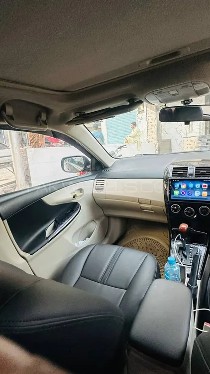Toyota Corolla 2013 for Sale in Islamabad Image-1