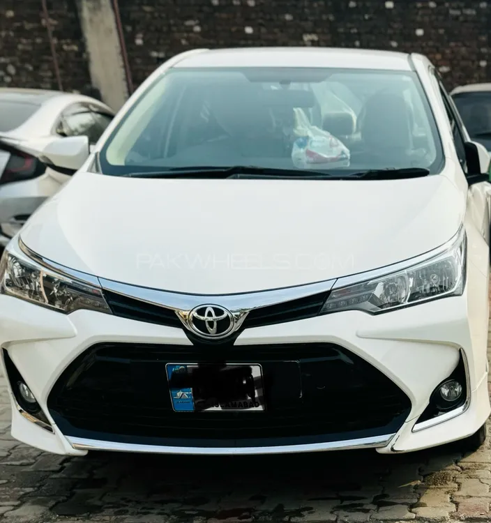 Toyota Corolla 2021 for Sale in Sialkot Image-1