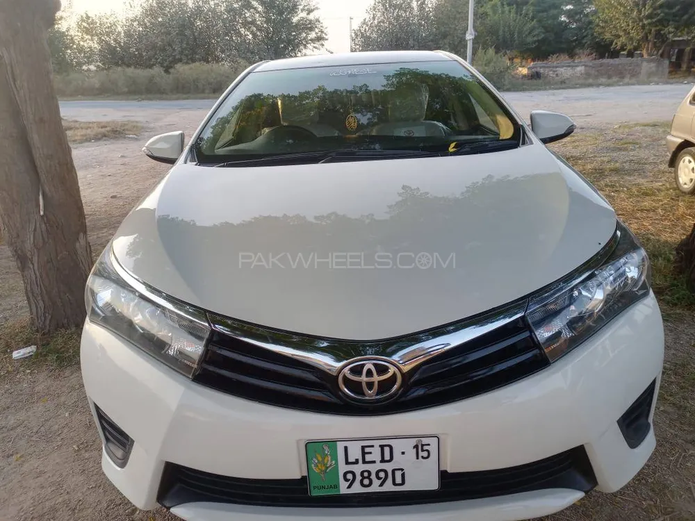 Toyota Corolla 2015 for Sale in Narowal Image-1