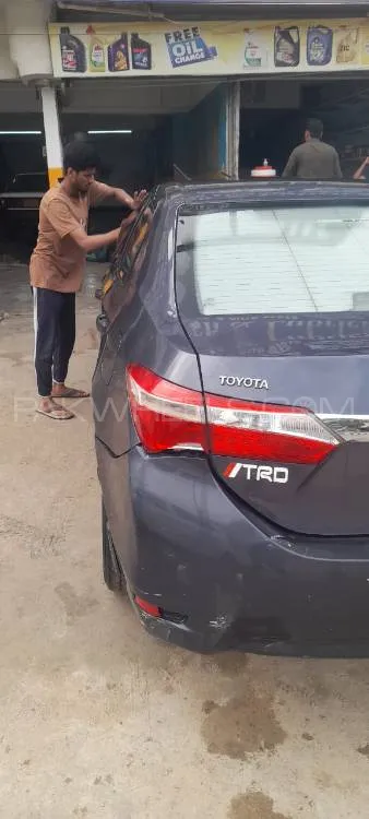 Toyota Corolla 2016 for Sale in Karachi Image-1