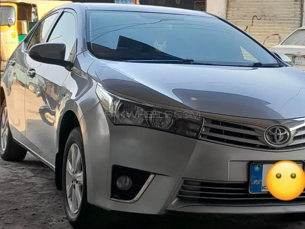 Toyota Corolla 2015 for Sale in Islamabad Image-1