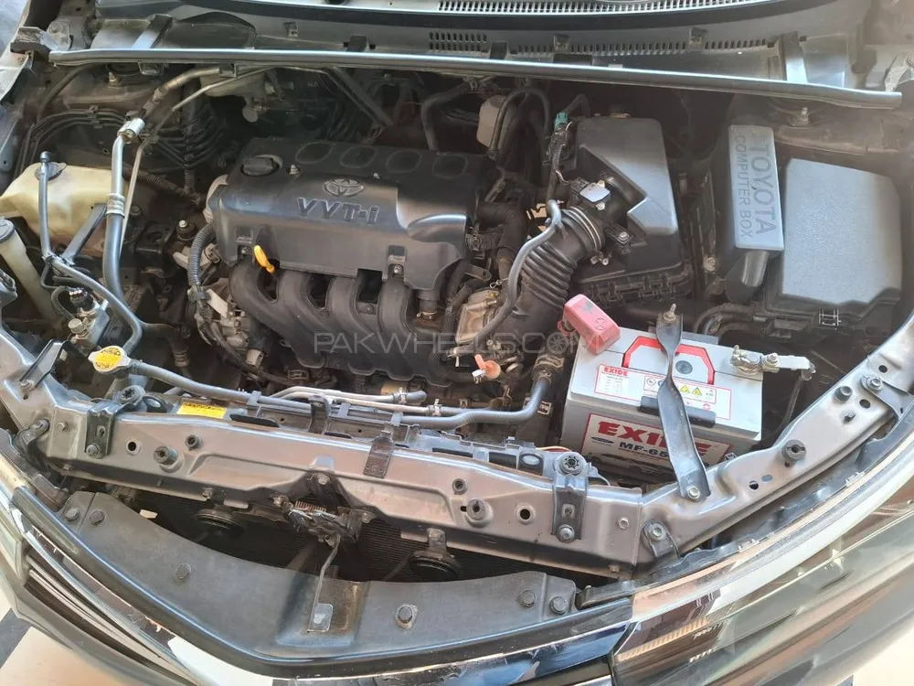Toyota Corolla 2015 for Sale in Islamabad Image-1