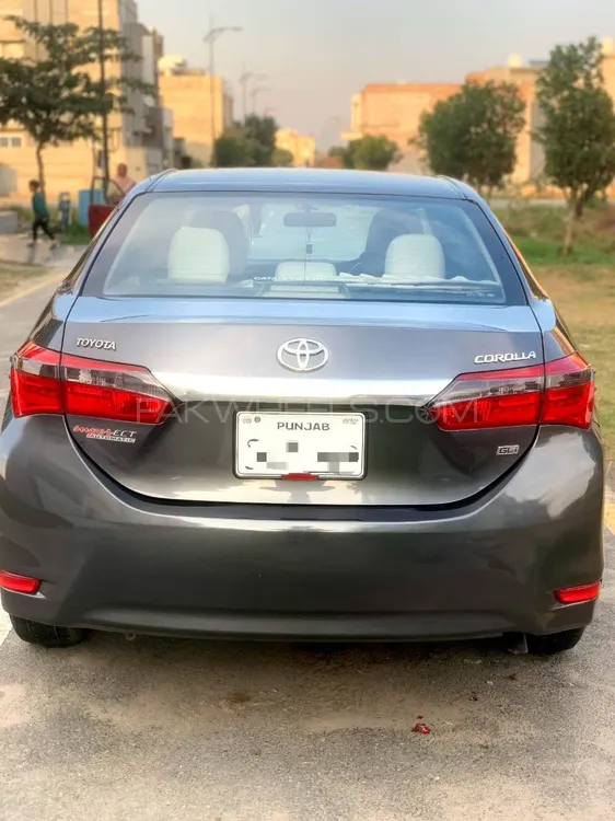 Toyota Corolla 2016 for Sale in Faisalabad Image-1