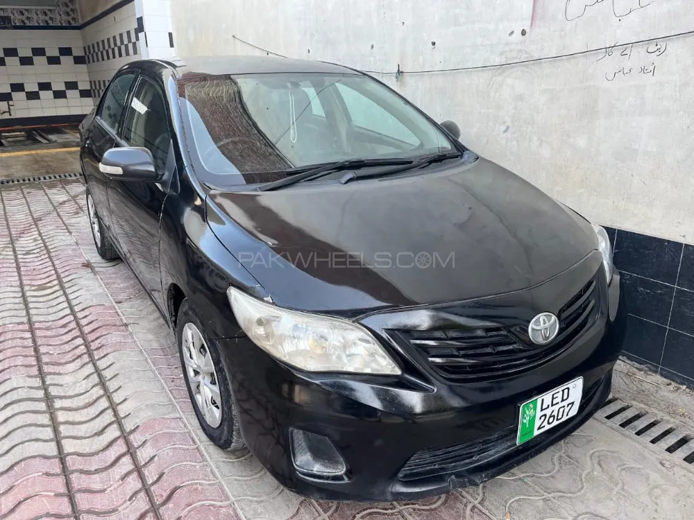 Toyota Corolla 2011 for Sale in Gujranwala Image-1
