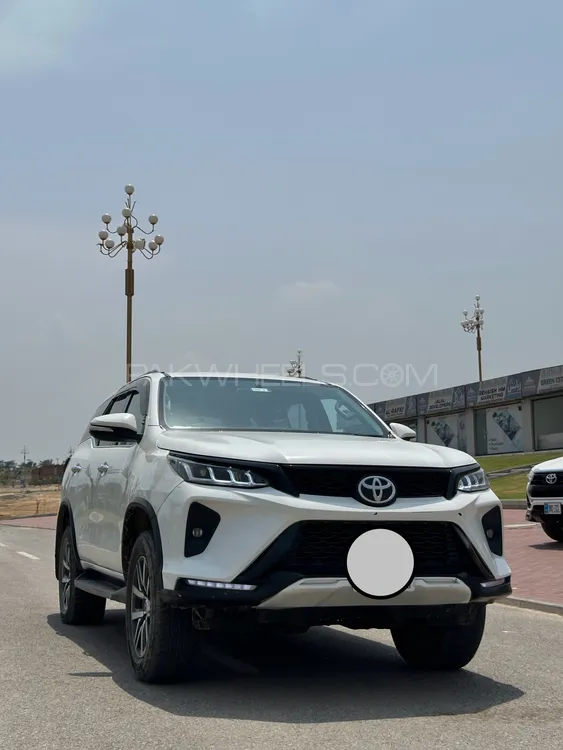 Toyota Fortuner 2017 for Sale in Gujar Khan Image-1