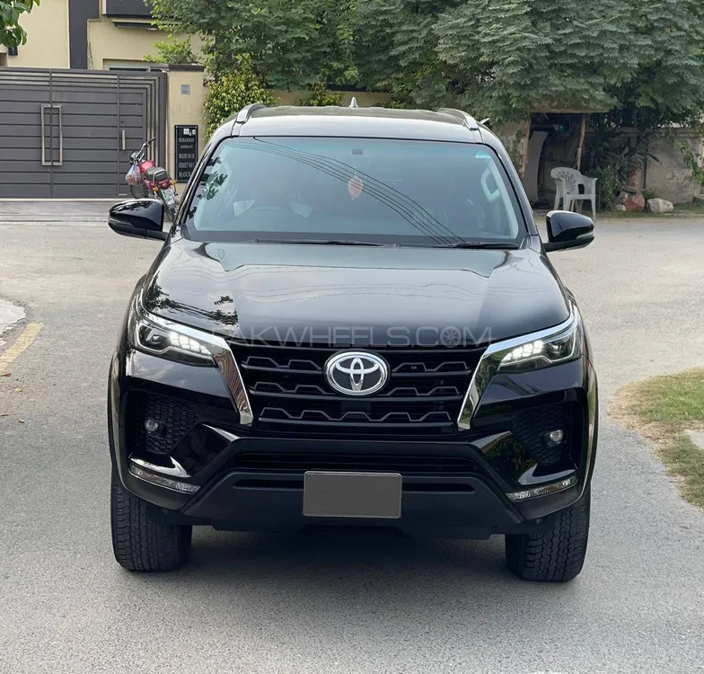 Toyota Fortuner 2022 for Sale in Lahore Image-1