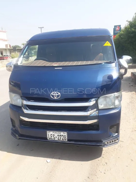 ٹویوٹا ہائی ایس 2009 for Sale in اسلام آباد Image-1