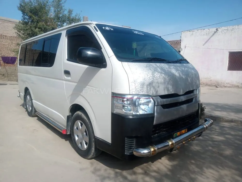Toyota Hiace 2019 for Sale in Peshawar Image-1