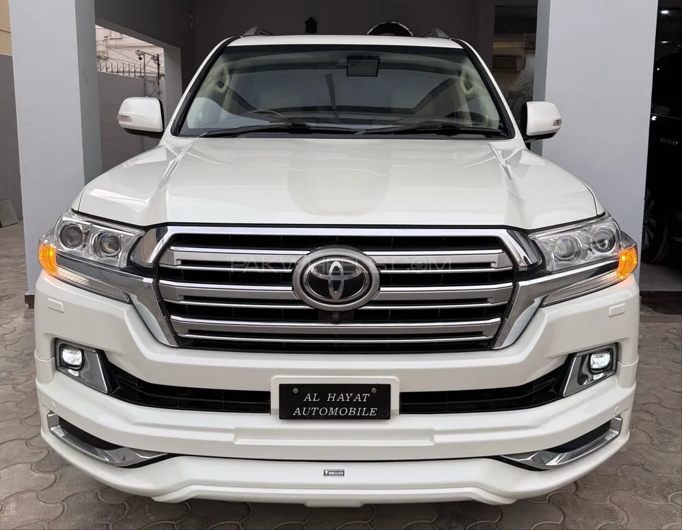 Toyota Land Cruiser 2018 for Sale in Karachi Image-1