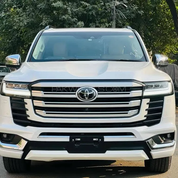 Toyota Land Cruiser 2023 for Sale in Lahore Image-1