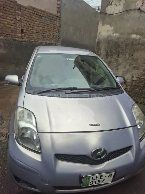 Toyota Vitz 2010 for Sale in Sargodha Image-1