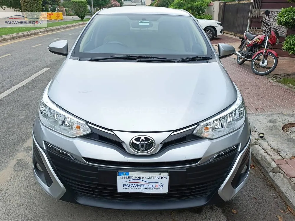 ٹویوٹا یارس سیڈان 2023 for Sale in لاہور Image-1