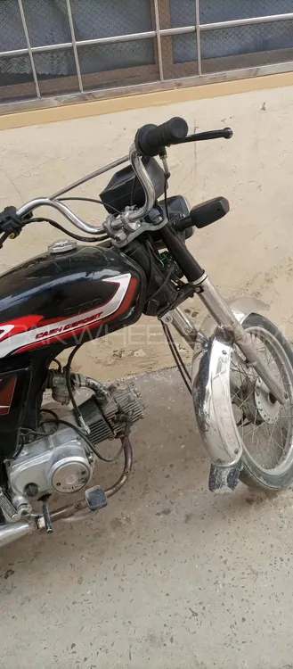Unique Xtreme UD 70 2011 for Sale Image-1