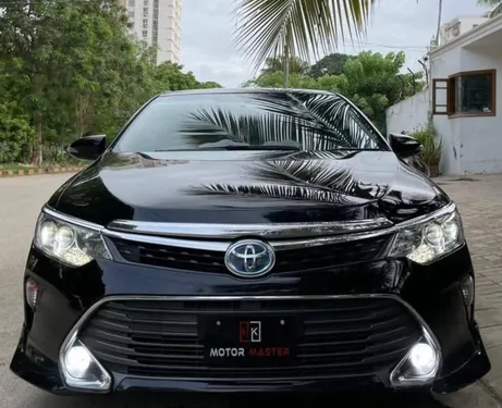Toyota Camry Hybrid 2014