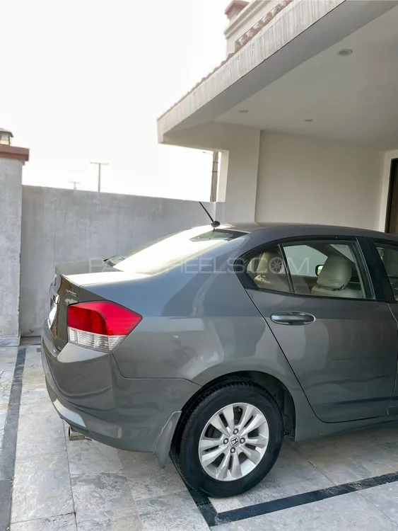 Honda City 2013 for Sale in Islamabad Image-1