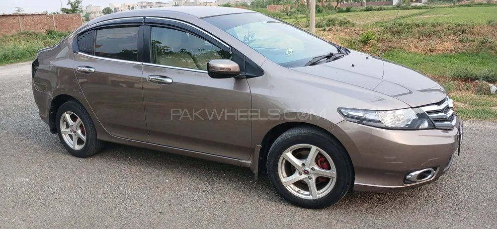 Honda City 2015 for Sale in Lahore Image-1