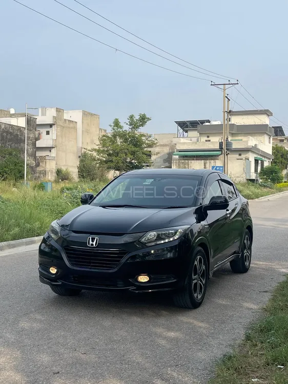 Honda Vezel 2014 for Sale in Islamabad Image-1