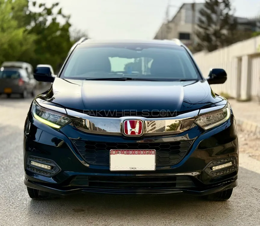 Honda Vezel 2016 for Sale in Karachi Image-1