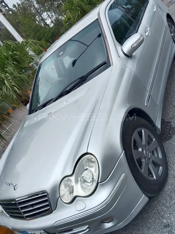 Mercedes Benz C Class 2007 for Sale in Islamabad Image-1
