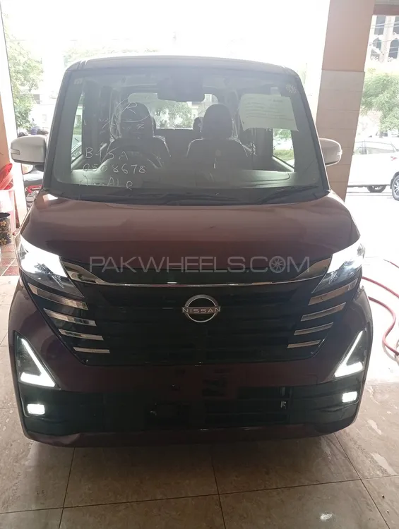 Nissan Dayz Roox 2023 for Sale in Lahore Image-1