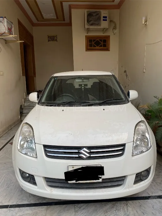 Suzuki Swift 2013 for Sale in Peshawar Image-1