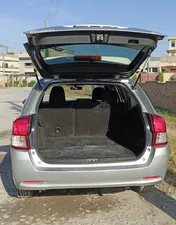 Toyota Corolla Fielder Hybrid G 2014 for Sale