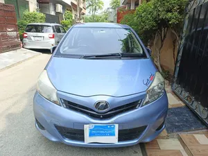 Toyota Vitz F 1.0 2012 for Sale