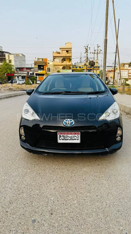 Toyota Aqua 2014 for Sale in Karachi Image-1