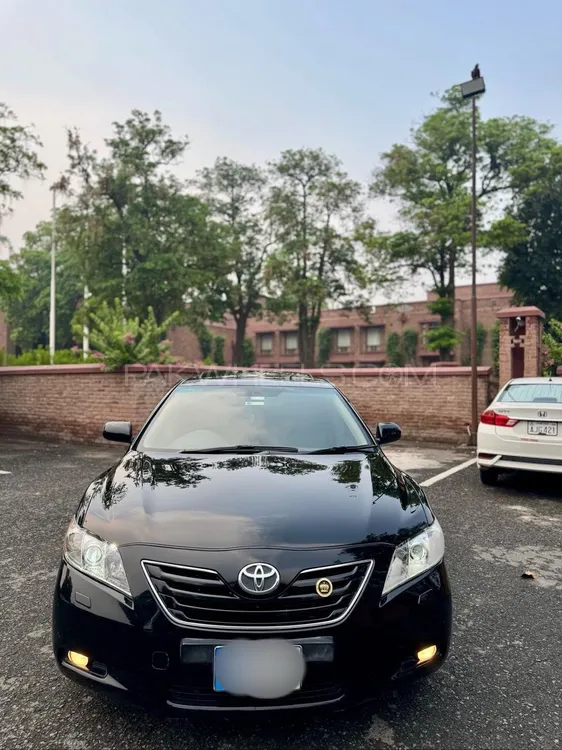 Toyota Camry 2008 for Sale in Faisalabad Image-1