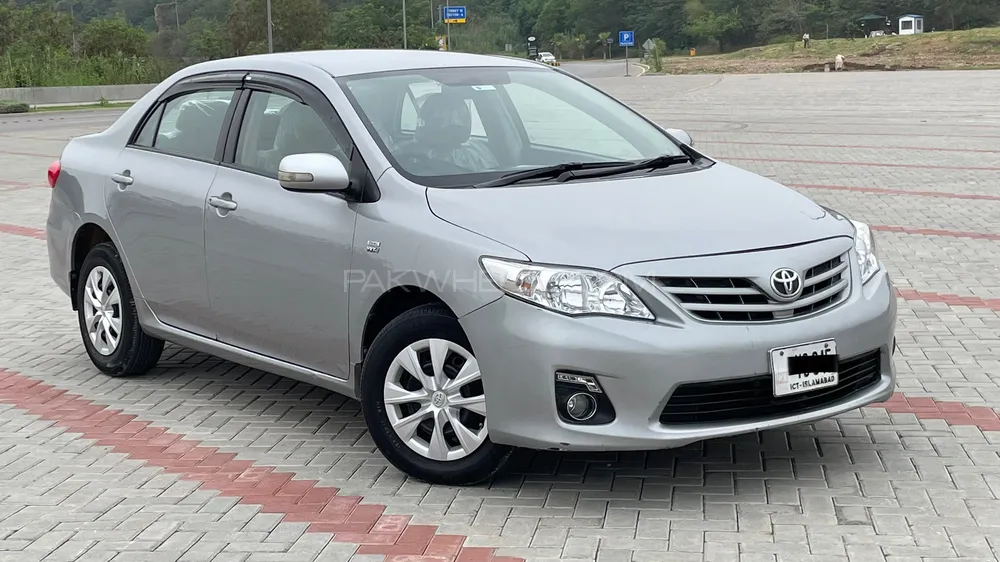 Toyota Corolla 2013 for Sale in Islamabad Image-1