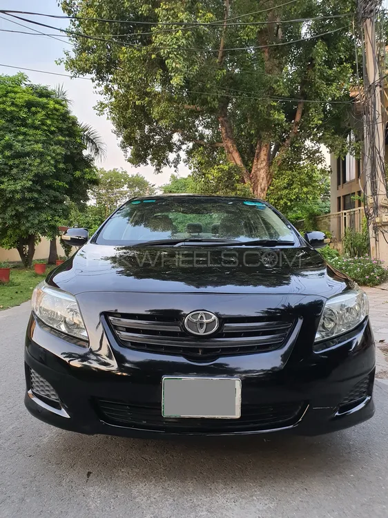 Toyota Corolla 2011 for Sale in Lahore Image-1