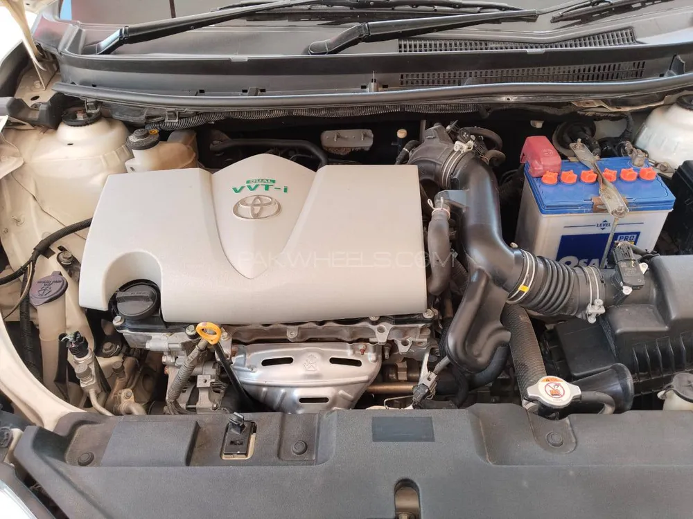 Toyota Corolla 2020 for Sale in Sadiqabad Toyota Corolla 2020 for Sale in Sadiqabad Image-16