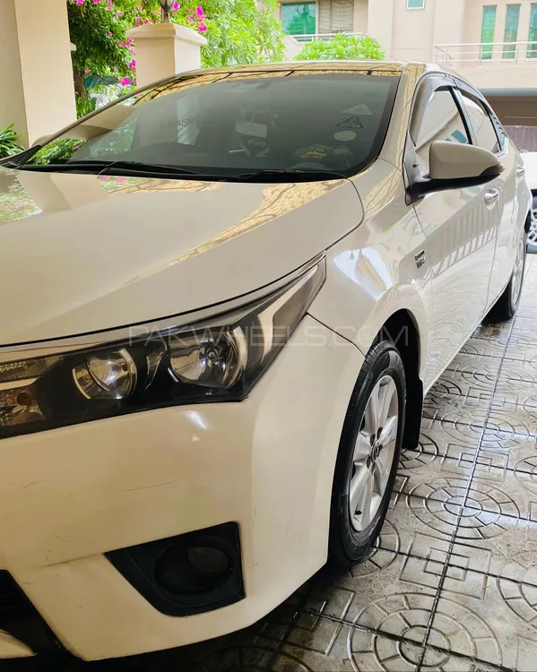 Toyota Corolla 2016 for Sale in Lahore Image-1