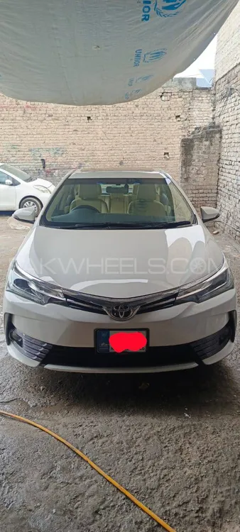 Toyota Corolla 2018 for Sale in Mardan Image-1