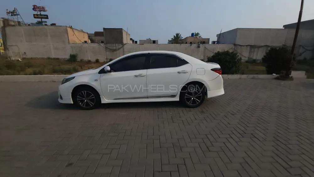 Toyota Corolla 2019 for Sale in Gujranwala Image-1