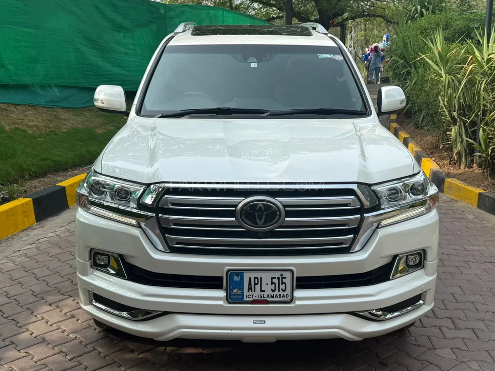 Toyota Land Cruiser 2020 for Sale in Islamabad Image-1