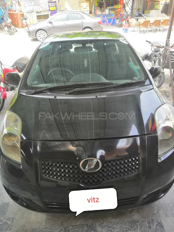 Toyota Vitz 2006 for Sale in Faisalabad Image-1