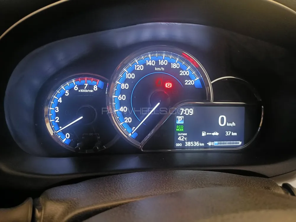 Toyota Yaris Sedan 2021 for Sale in Layyah Image-1