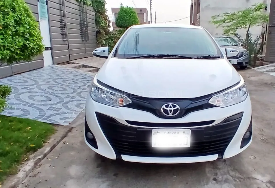 Toyota Yaris Sedan 2023 for Sale in Pattoki Image-1