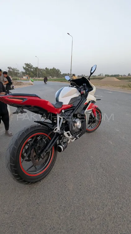 Benelli 302 R 2018 for Sale Image-1