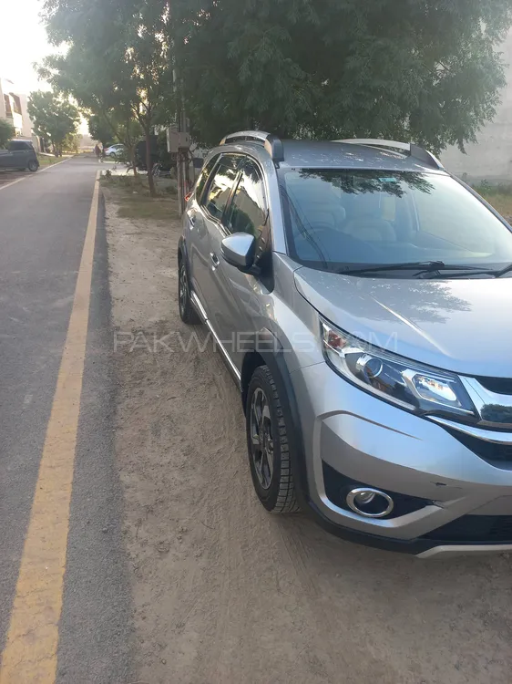 Honda BR-V 2017 for Sale in Lahore Image-1