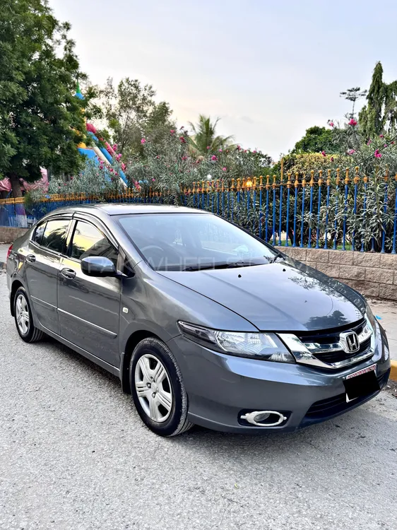 Honda City 2010 for Sale in Karachi Image-1