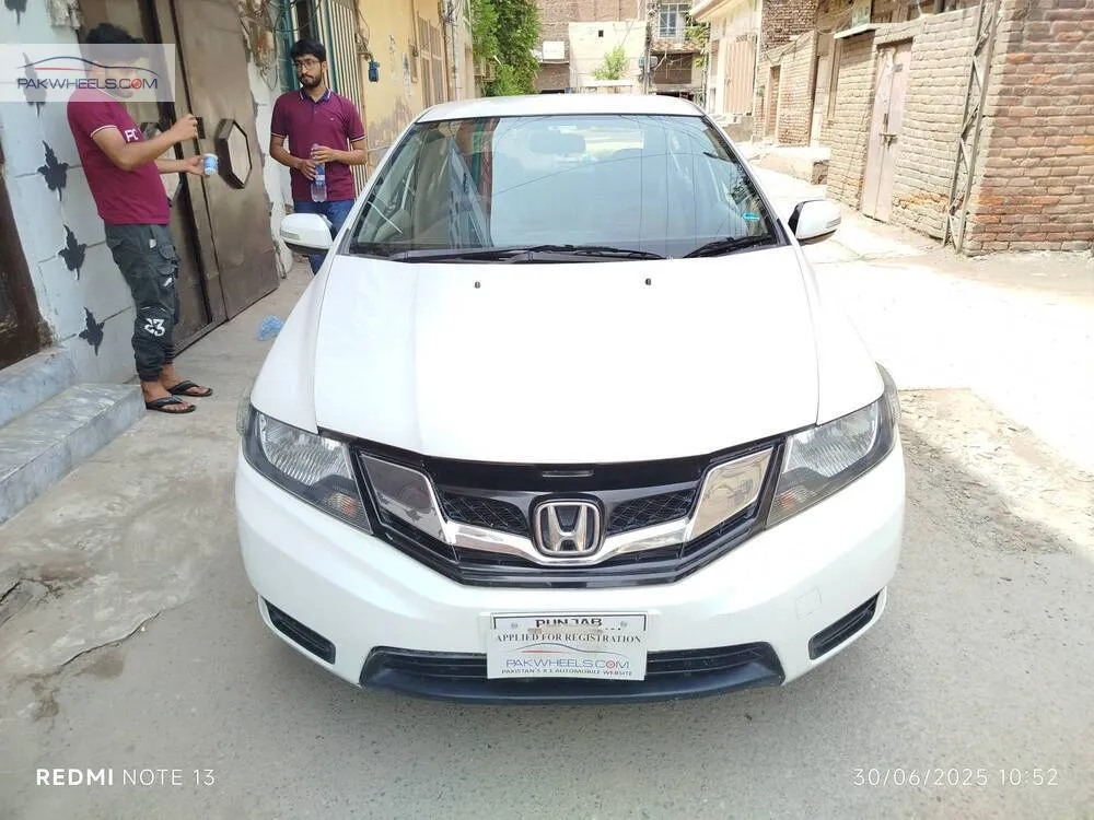 Honda City 2018 for Sale in Faisalabad Image-1