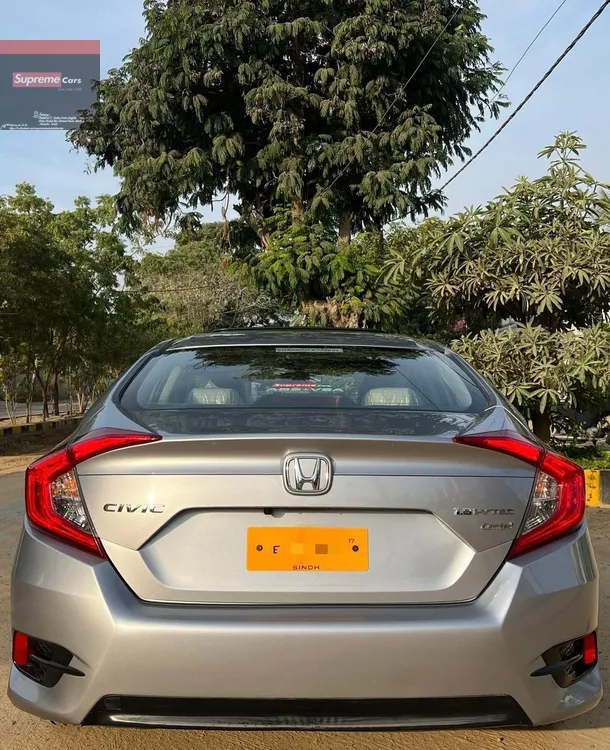 Honda Civic 2017 for Sale in Karachi Image-1